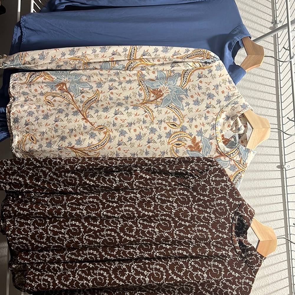 Loft. 2 on the right are small. Blue one is medium. Fits like a small. Worn 1x